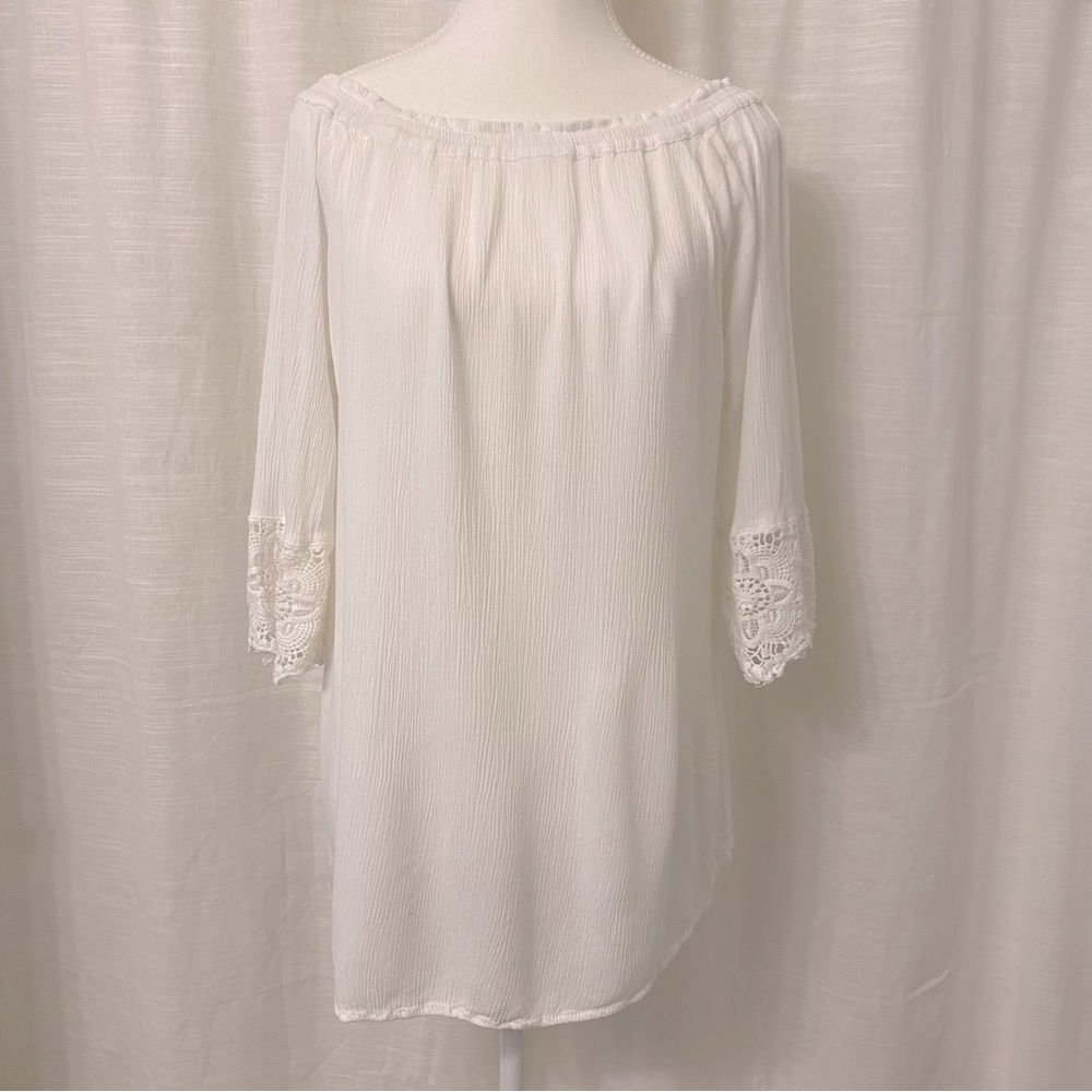 Chelsea & Theodore 3/4 Sleeve Off The Shoulder Blouse